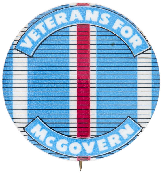 “VETERANS FOR McGOVERN” 1972 BUTTON.