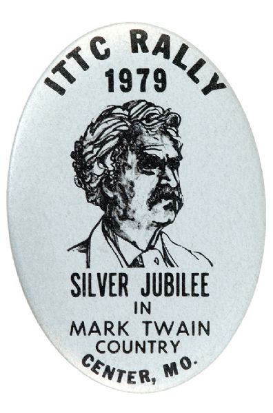 MARK TWAIN 1979 LIMITED ISSUE PORTRAIT BUTTON.