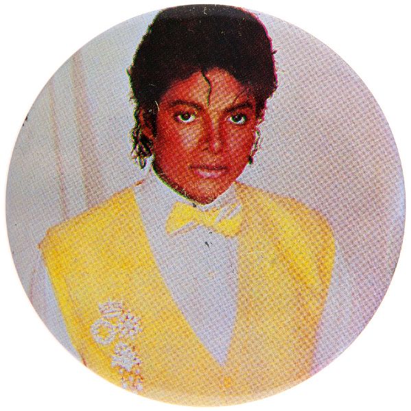 MICHAEL JACKSON PORTRAIT BUTTON CIRCA 1982.