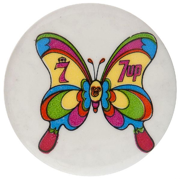 “7-UP” AND “SEAGRAM’S 7” MOD ERA BUTTERFLY ADVERTISING BUTTON.