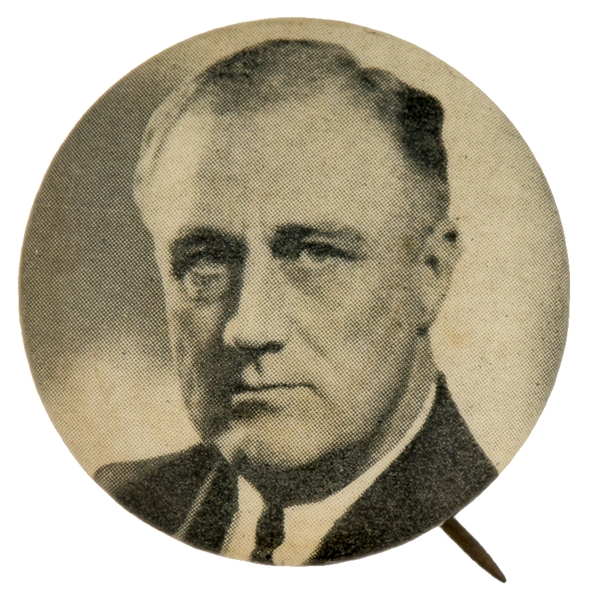 FRANKLIN D. ROOSEVELT 1940 GREY TONE PICTURE BUTTON.